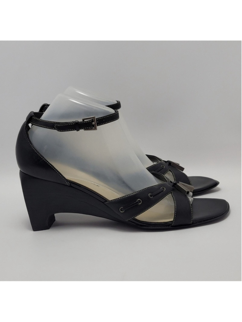 Cross Over Stitch Low Wedge Ankle Strap Leather Upper Sandal Black Size 9.5